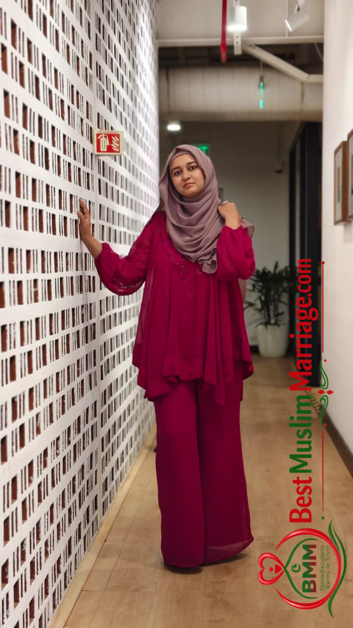 Lubna  Banu